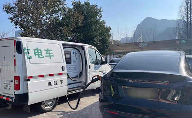 涿州汽车搭电
